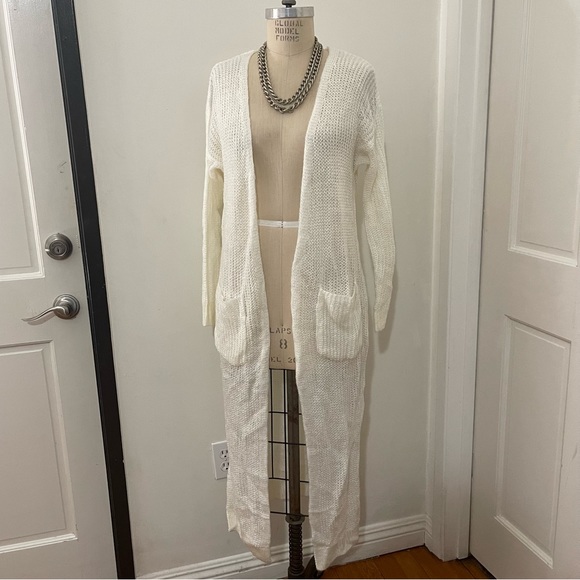 knitted Cream Open Front Cardigan with side Slits - Picture 9 of 12